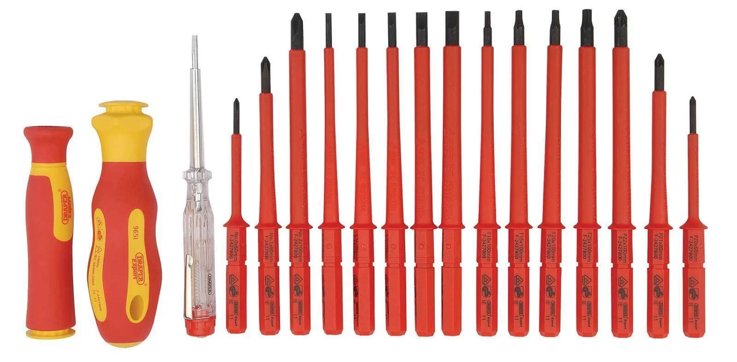 Draper 05776 XP1000 18 Piece VDE Insulated Interchangeable Blade Screwdriver Set PZ/PH/SL/TX 4 Draper 05776 XP1000 18 Piece VDE Insulated Interchangeable Blade Screwdriver Set PZ/PH/SL/TX - Image 2