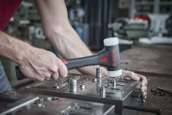 Wiha 44598 FibreBuzz® SB8041 Soft-Faced Dead Blow Hammer 40mm Dia 8 Wiha 44598 FibreBuzz® SB8041 Soft-Faced Dead Blow Hammer 40mm Dia -Stahlwille Store 44598 2 scaled 1